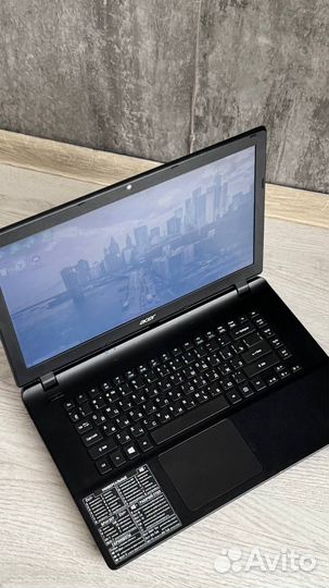 Ноутбук acer aspire es1-522-62NG