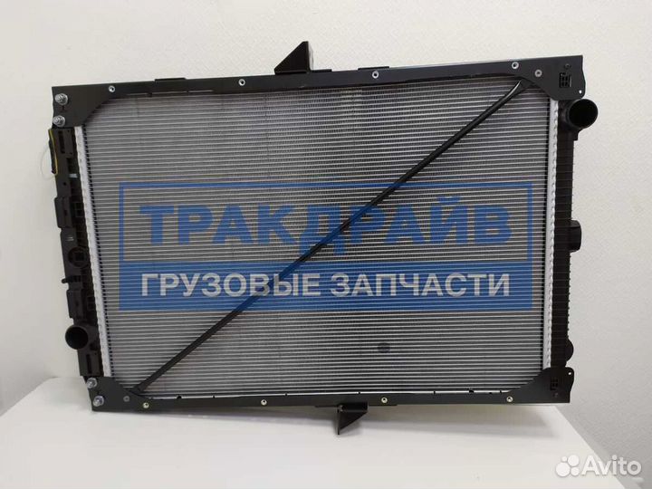 Радиатор Daf Даф 105 с рамкой