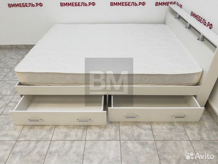 Арина с ящиками белый с матрасом