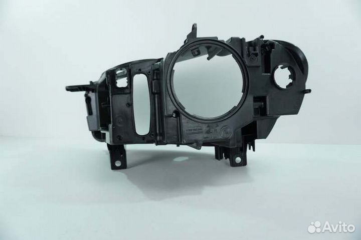 Корпус фары правый Bmw X5/X6 F15/F16 2013-2018