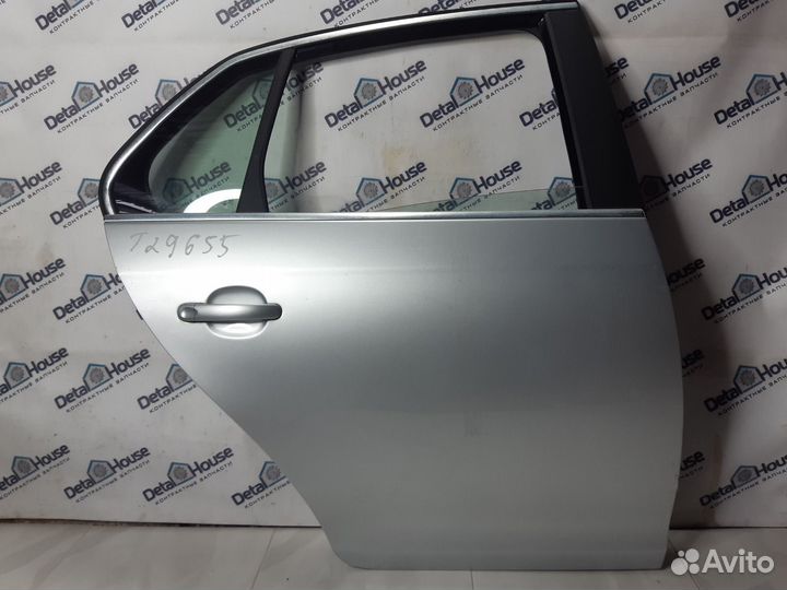 Дверь задняя правая Volkswagen Jetta 5 2.0TDI BKD