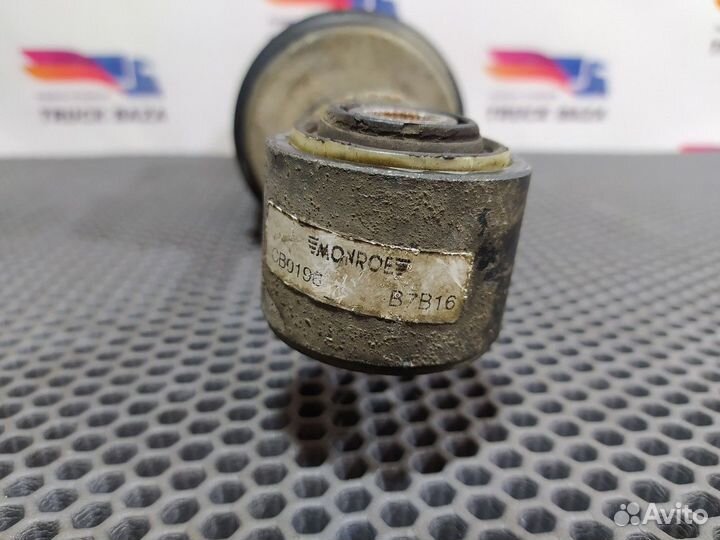 1870615 Амортизатор кабины Scania 5-series