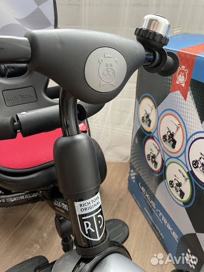 Велосипед с ручкой rich toys lexus trike