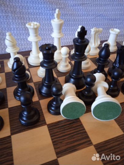 Шахматы 40 в 5 ти комплектах