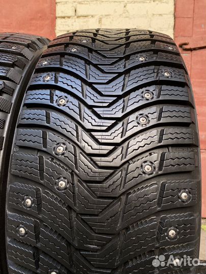 Michelin X-Ice North 3 235/45 R18