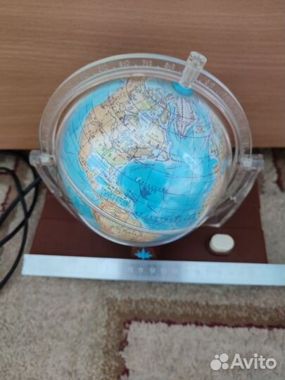 Глобус светящийся винтаж