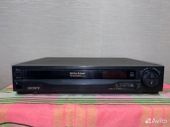 Видеомагнитофон sony DA Pro 4 Head