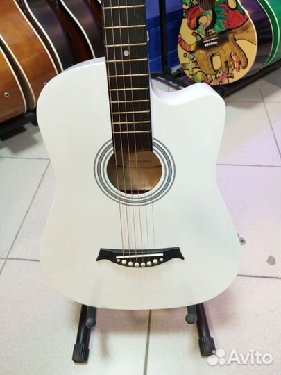 Гитара акустическая Belucci 3810 wh с чехлом