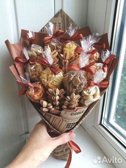 В наличии мужской букет