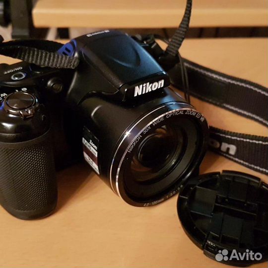 Цифровая фотокамера Nikon