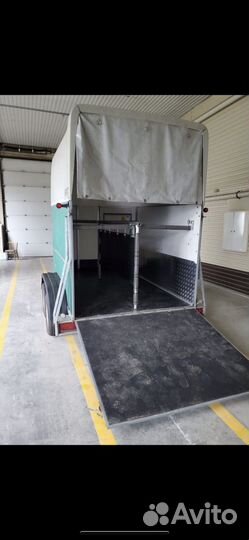 Прицеп коневоз Boeckmann Duett