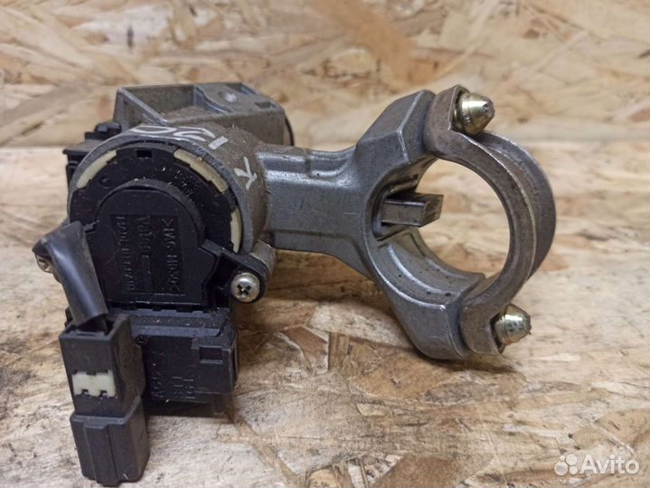 Замок зажигания Toyota Corolla E 120