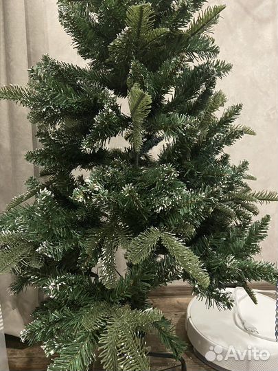 Елка искусственная заснеженная бу