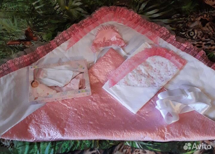 Одеяло,уголок для выписки ребенка из род.дома