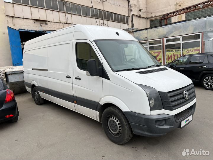 Volkswagen Crafter цельнометаллический, 2011