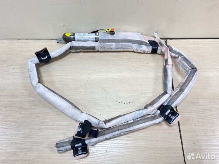 Шторка безопасности правая Audi Q3 8U 2013