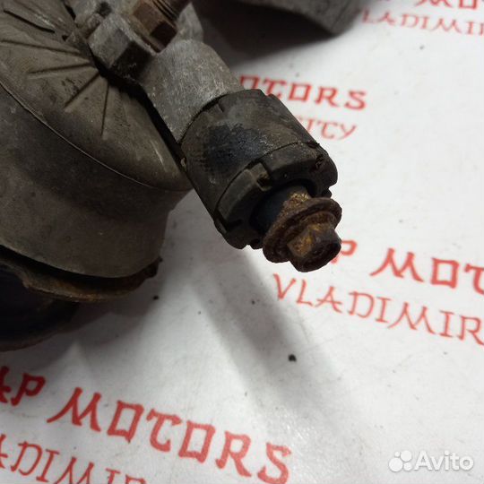 Подушка двигателя Nissan Fuga KNY51 VQ37VHR 2011