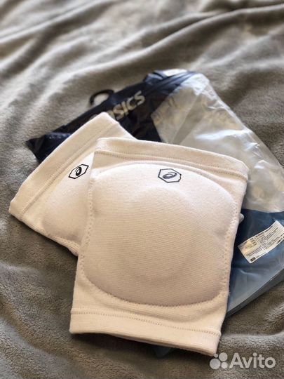 Наколенники asics