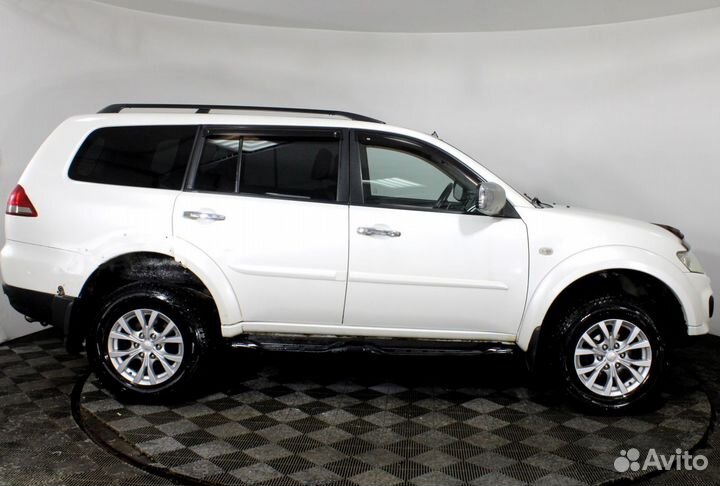 Mitsubishi Pajero Sport 2.5 AT, 2013, 251 000 км