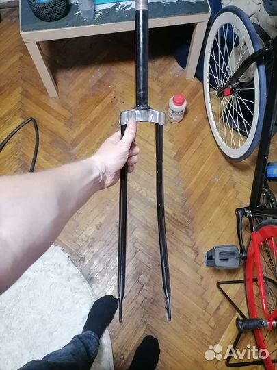 Вилка дюймовая 28, 200мм шток