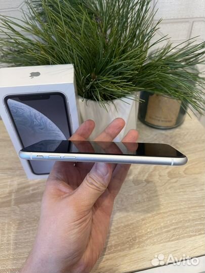 iPhone Xr, 128 ГБ