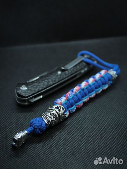 Темляк для ножа из паракорда 