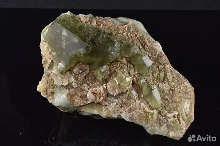 Друза кристаллов. Датолит. Лот №586