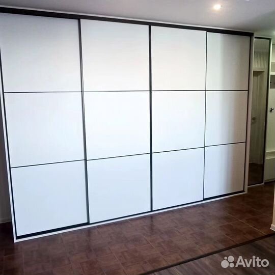 Большой шкаф купе