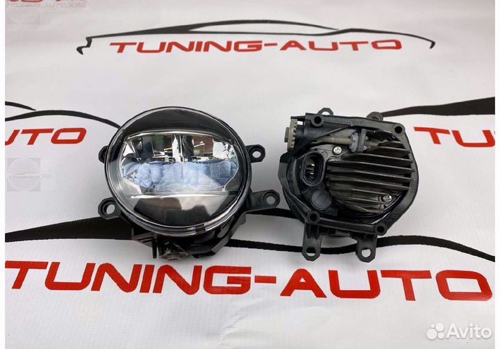 Туманки Toyota Lexus koito