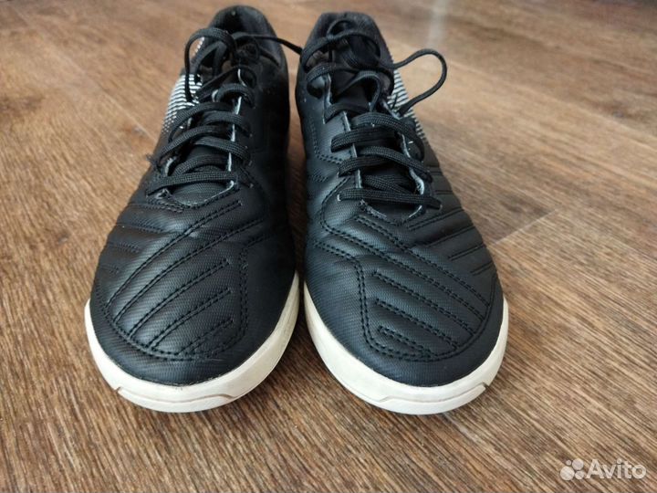 Футзалки kipsta