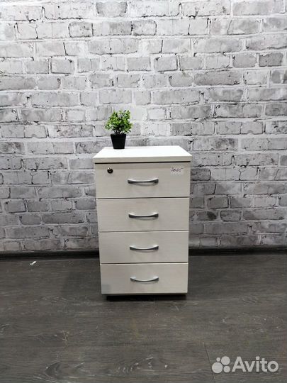 Тумба на колёсах, приставная