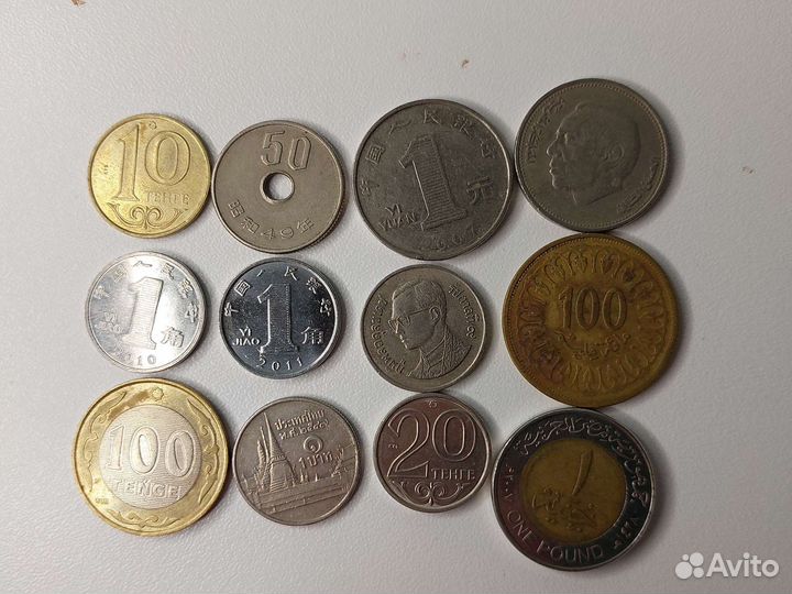 Набор монет Африки и Азии