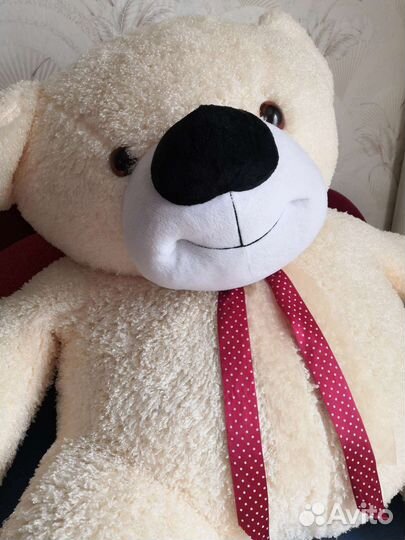 Большие плюшевые медведи