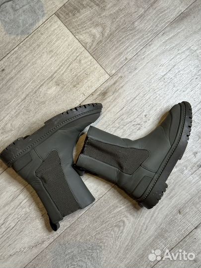 Ботинки zara 35