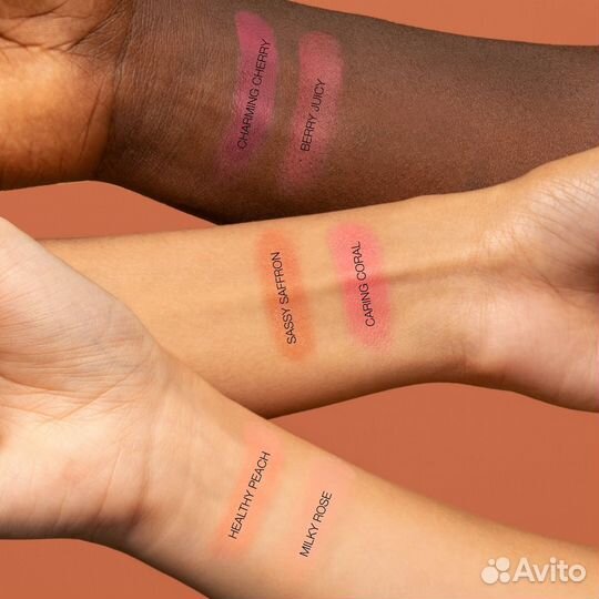 Huda Beauty Glowish Cheeky Vegan Blush Powder в от