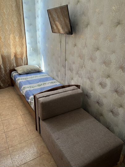 Комната 23 м² в 1-к., 1/2 эт.