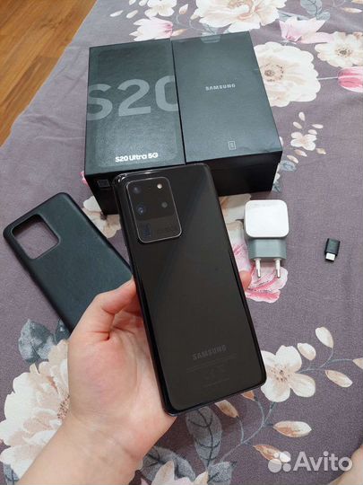 Телефон Samsung s20 ultra