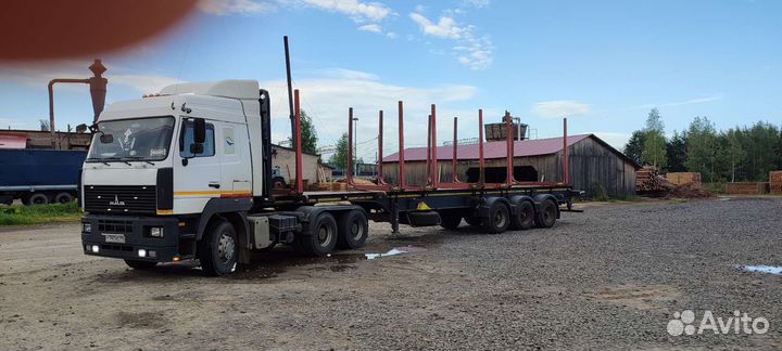 МАЗ 643018 с полуприцепом, 2012