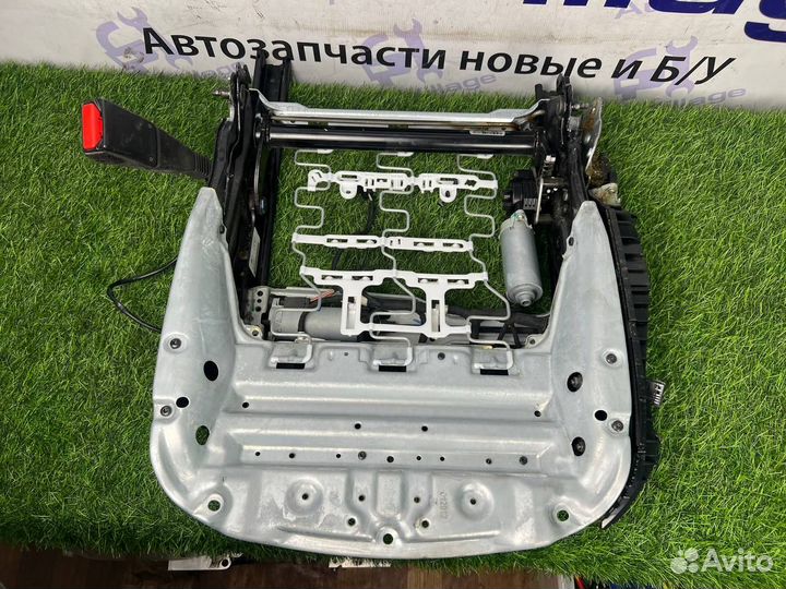 Каркас нижний водительского сидения BMW X3 F25