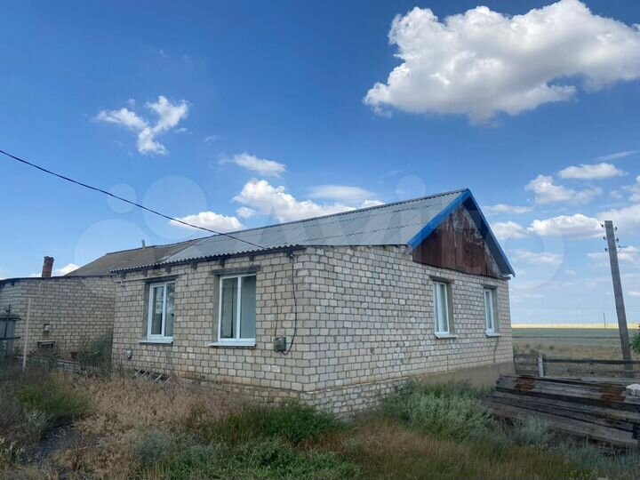 Дом 57,7 м² на участке 6 сот.