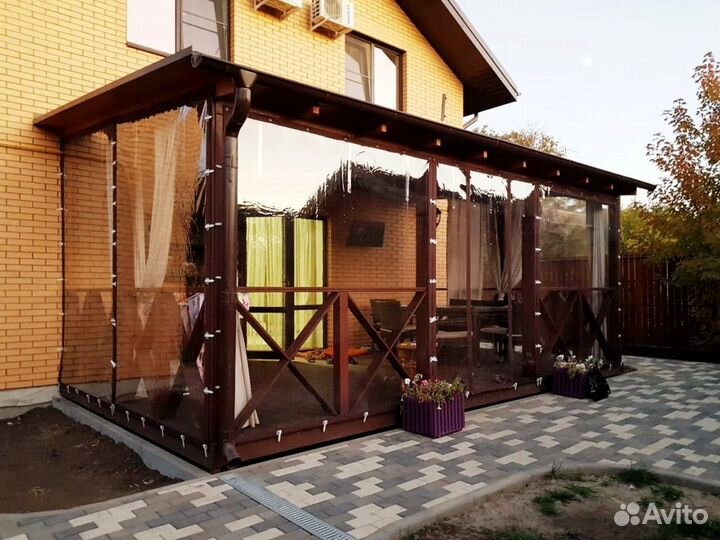 Мягкие окна для беседок, террас, летних кафе