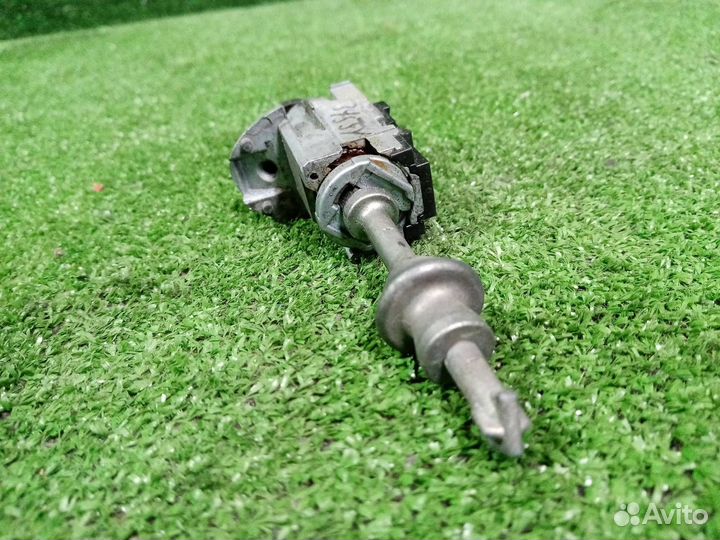 Личинка замка двери Bmw X5 E70 N52B30AF (3.0) 2007