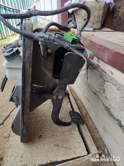 Блок педалей