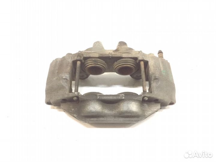 Toyota HiLux тойота Суппорт Тормозной Передний