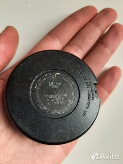 Румяна MAC оттенок melba matte