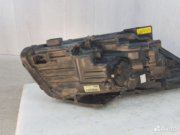 Фара левая Kia Sorento