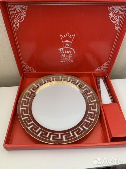 Блюдо для торта с лопаткой