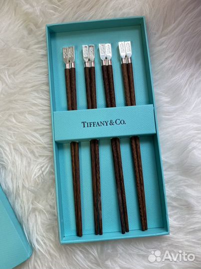 Палочки для суши Dior, Tiffany