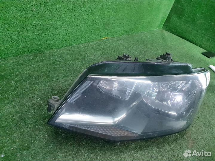 Фара левая Volkswagen Caddy