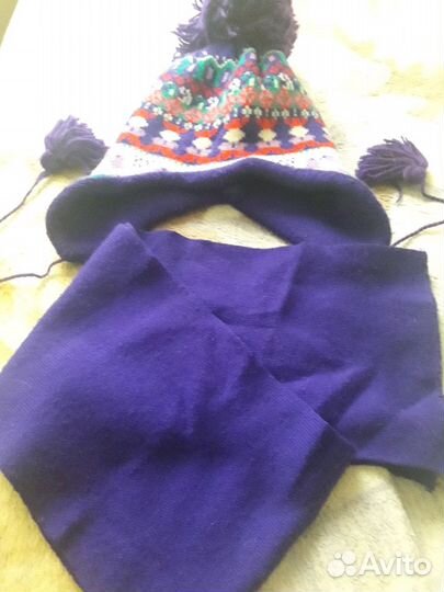 Комплек шапка с шарфиком